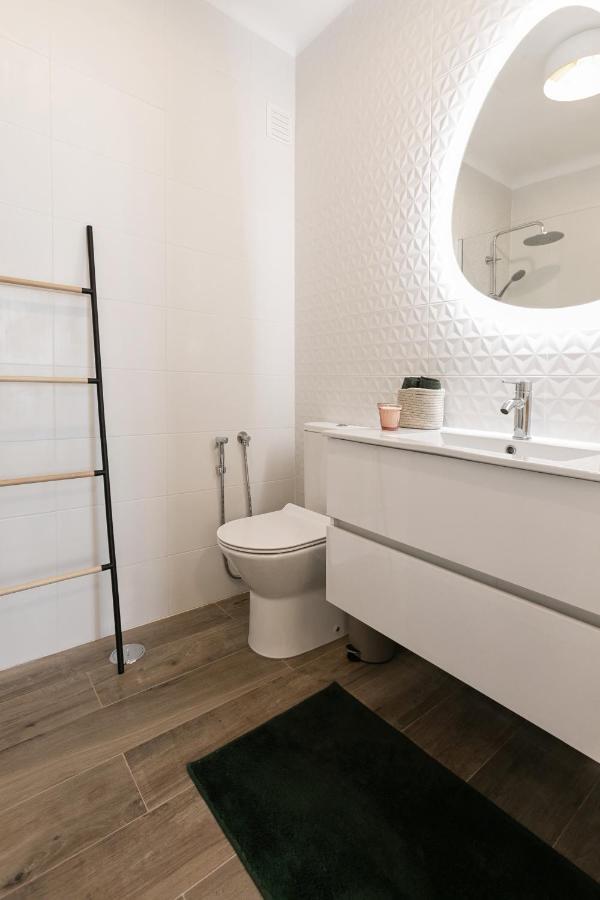 Peniche Coastal Escape Apartment Ngoại thất bức ảnh