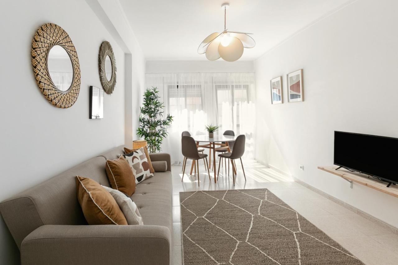 Peniche Coastal Escape Apartment Ngoại thất bức ảnh